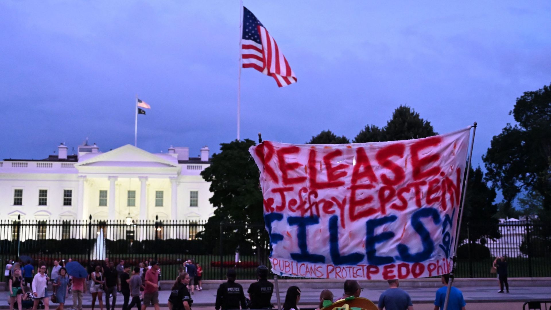 Macron et les secrets de l&rsquo;Affaire Epstein : une collaboration inquiétante ?