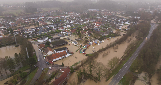Crues historiques : la France en alerte rouge avec un deuxième décès après Nils
