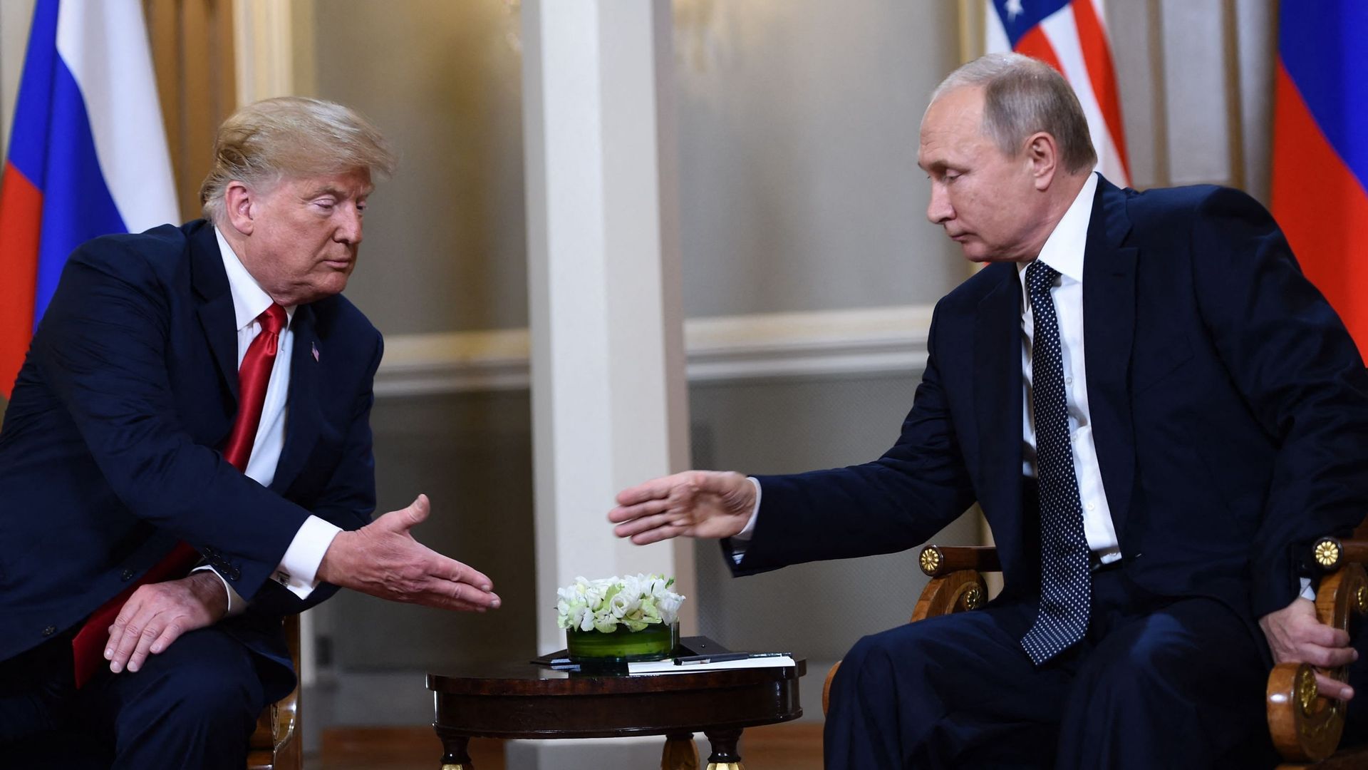 L’Europe s’allie à Moderna pour un vaccin double : la France attendra jusqu’en 2027