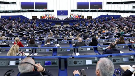 Le piège juridique européen : Pourquoi Paris et Rome bloquent l&rsquo;interdiction des vétérans russes